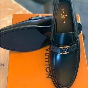Louis Vuitton Major Loafers Dress Shoes for Men. Size 8 UK (Size 9 USA)